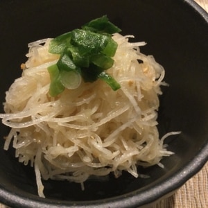 金山寺味噌と大根つまの和え物